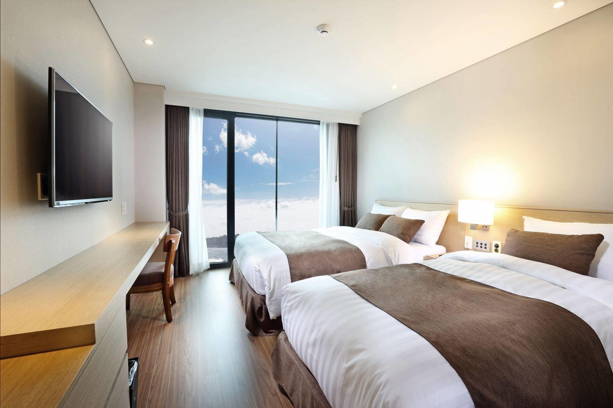 Hotel Fine Seogwipo Ngoại thất bức ảnh